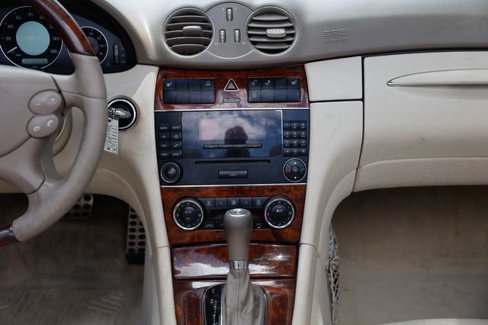 Used 2008 Mercedes-Benz CLK 350 Cabriolet image 34