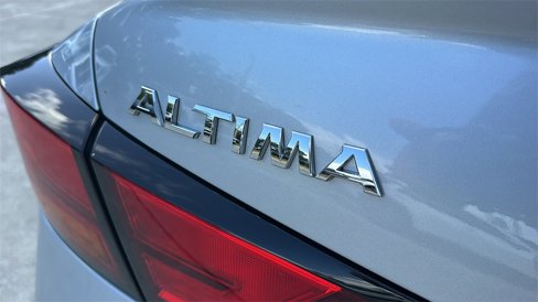 Used 2022 Nissan Altima 2.5 SV image 9