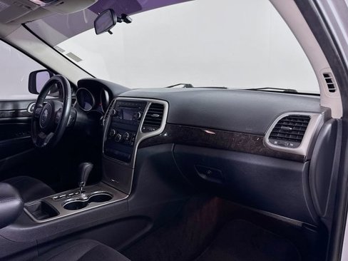 Used 2012 Jeep Grand Cherokee Laredo w/ Laredo E Group image 29