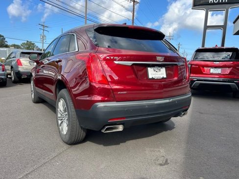 Used 2018 Cadillac XT5 Luxury w/ Driver Awareness Package image 5