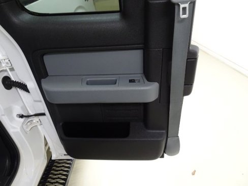 Used 2013 Ford F150 XLT w/ XLT Convenience Pkg image 43