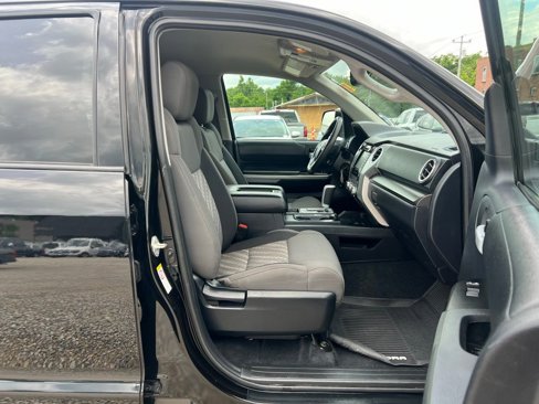 Used 2018 Toyota Tundra SR5 image 22