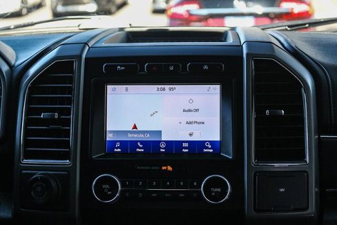 Used 2021 Ford Expedition Max XLT image 17