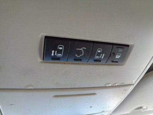 Used 2013 Dodge Grand Caravan SXT image 25