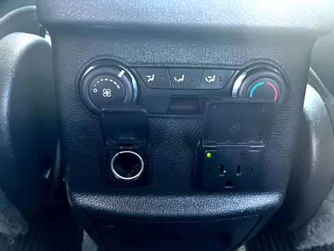 Used 2013 Ford Explorer Limited image 41