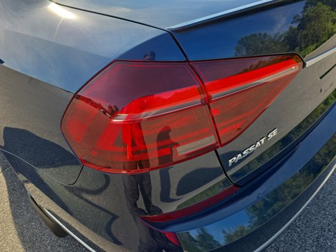 Used 2018 Volkswagen Passat 2.0T SE image 33