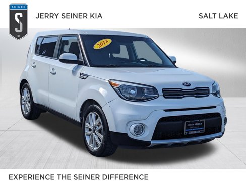 Used 2018 Kia Soul + image 1