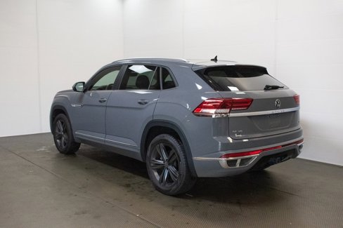 Used 2021 Volkswagen Atlas Cross Sport SE image 6
