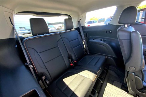 Certified 2023 GMC Acadia AT4 w/ Technology Package image 17