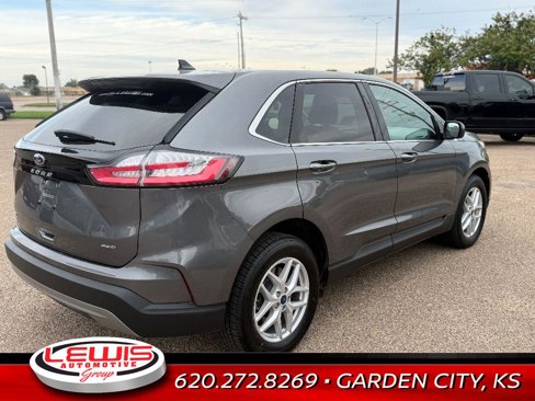 Used 2022 Ford Edge SEL w/ Convenience Package image 8