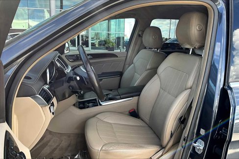 Used 2014 Mercedes-Benz GL 450 4MATIC image 7
