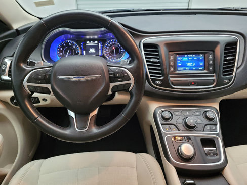 Used 2016 Chrysler 200 Limited w/ Convenience Group image 22