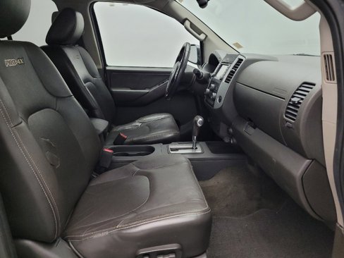 Used 2014 Nissan Frontier PRO-4X w/ Pro-4x Luxury Package image 21