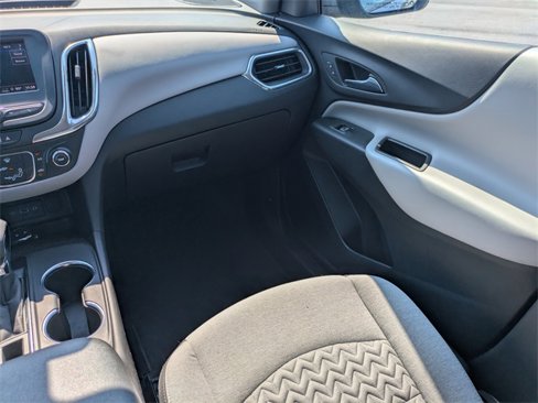 Used 2023 Chevrolet Equinox LS w/ LS Convenience Package image 19