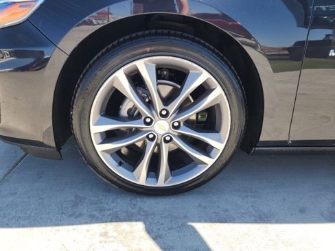 Used 2023 Chevrolet Malibu LT image 14