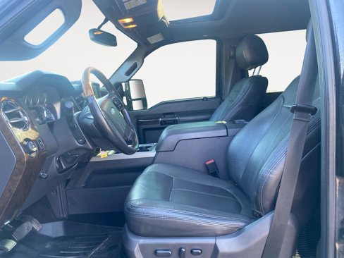 Used 2015 Ford F350 Platinum w/ Platinum Package image 15