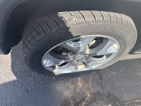 Used 2019 Jeep Compass Limited w/ Safety & Security Group image 8