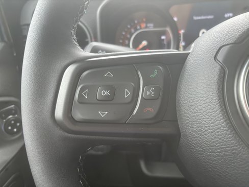 New 2025 Jeep Gladiator Rubicon image 22