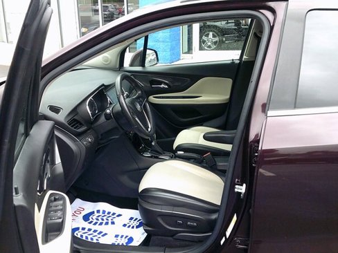 Used 2018 Buick Encore Preferred image 17