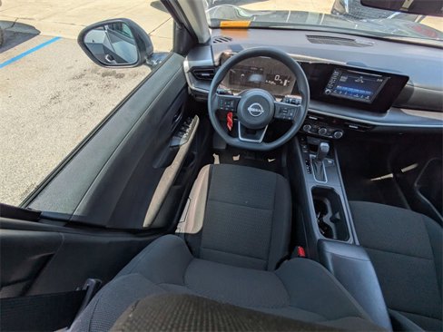 Used 2025 Nissan Kicks S w/ Charging Package image 23