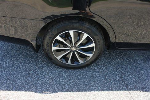 Used 2014 Nissan Versa S Plus image 45