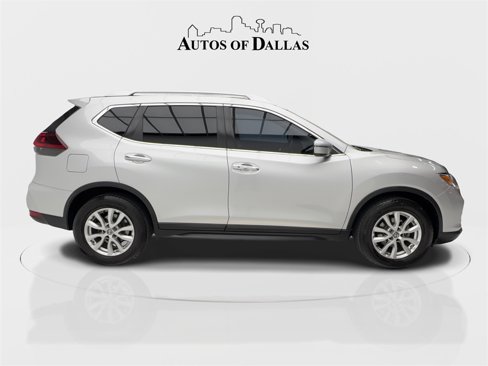 Used 2018 Nissan Rogue SV image 7