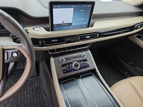 Used 2021 Lincoln Aviator Grand Touring w/ Elements Package Plus image 30
