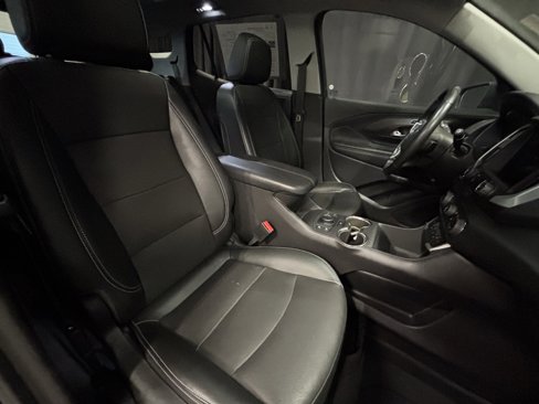 Used 2022 GMC Terrain SLT w/ Infotainment Package II image 36