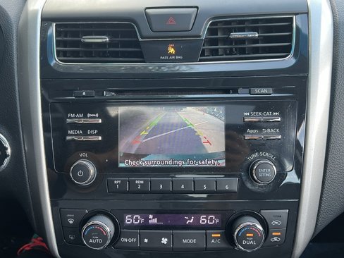Used 2015 Nissan Altima 2.5 SL w/ Moonroof Package image 44