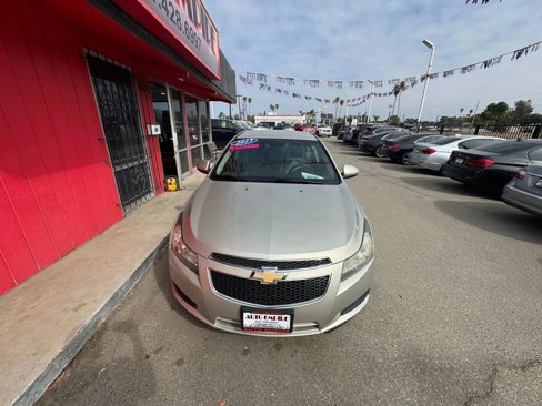 Used 2013 Chevrolet Cruze LT image 4