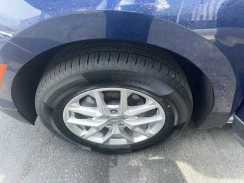 Used 2023 Chevrolet Equinox LT image 18
