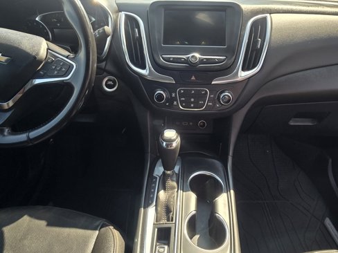 Used 2021 Chevrolet Equinox LT image 27