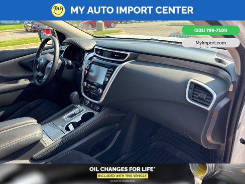 Used 2017 Nissan Murano S image 28