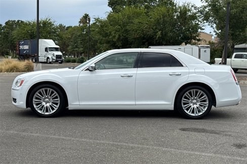 Used 2013 Chrysler 300 C Luxury Series w/ Beats Audio Group image 12