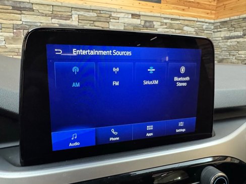 Used 2020 Ford Escape SE image 22