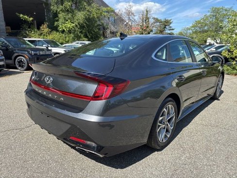 Certified 2023 Hyundai Sonata SEL w/ Convenience Package image 16