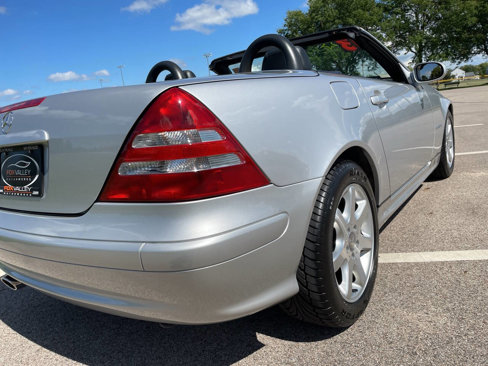 Used 2003 Mercedes-Benz SLK 230 image 8