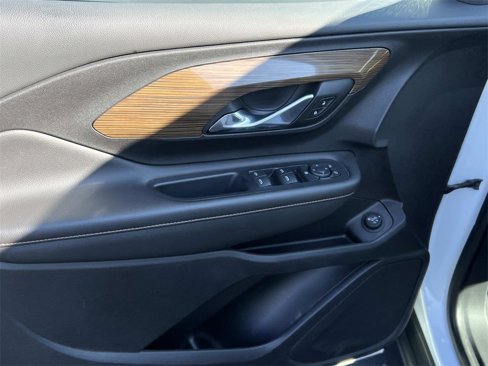 Certified 2018 GMC Terrain SLE w/ Driver Convenience Package image 13