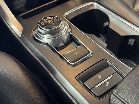 Used 2019 Ford Fusion SEL image 31