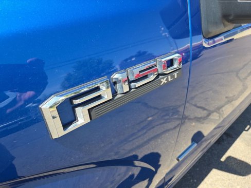 Used 2017 Ford F150 XLT image 12