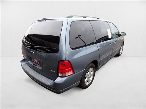 Used 2005 Ford Freestar SES image 4