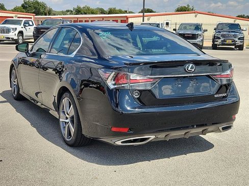 Used 2016 Lexus GS 200t image 3