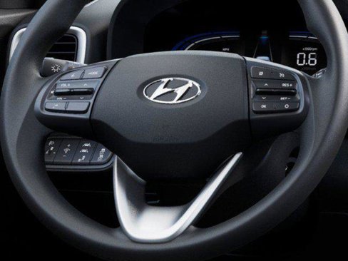 New 2025 Hyundai Venue SE image 15