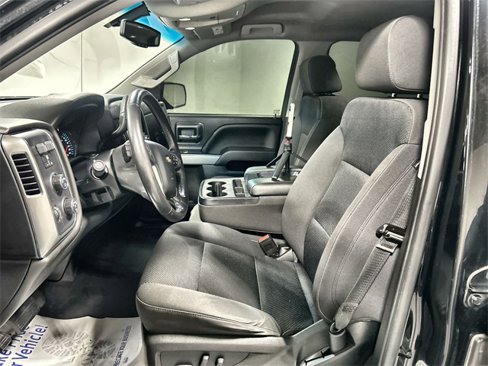 Used 2018 Chevrolet Silverado 1500 LT w/ All Star Edition image 13