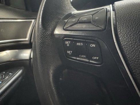 Used 2019 Ford Explorer Limited w/ Class III Trailer Tow Package image 15