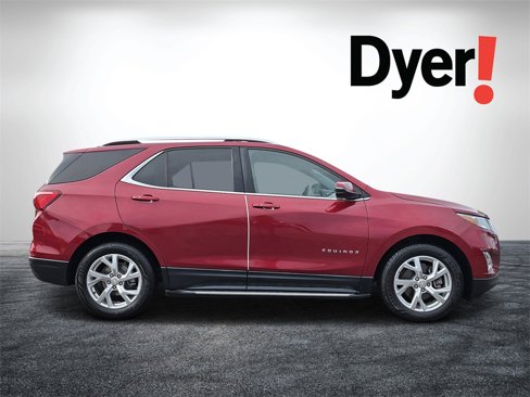 Used 2019 Chevrolet Equinox LT image 2