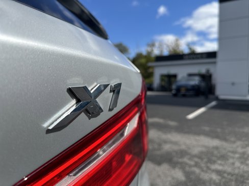 Used 2017 BMW X1 xDrive28i image 31