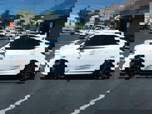 Used 2019 Honda Civic Sport Touring image 13