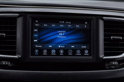 Used 2018 Chrysler Pacifica Touring Plus w/ Tire & Wheel Group image 34