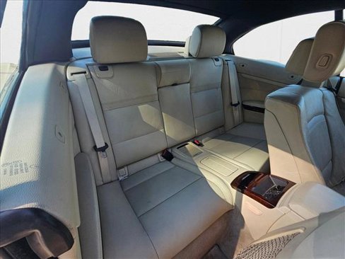 Used 2012 BMW 328i Convertible image 16